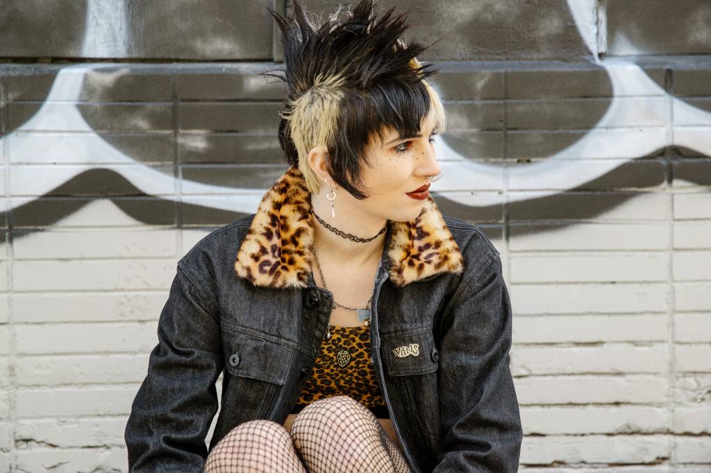 Cher Strauberry é a união de arte, skate e música