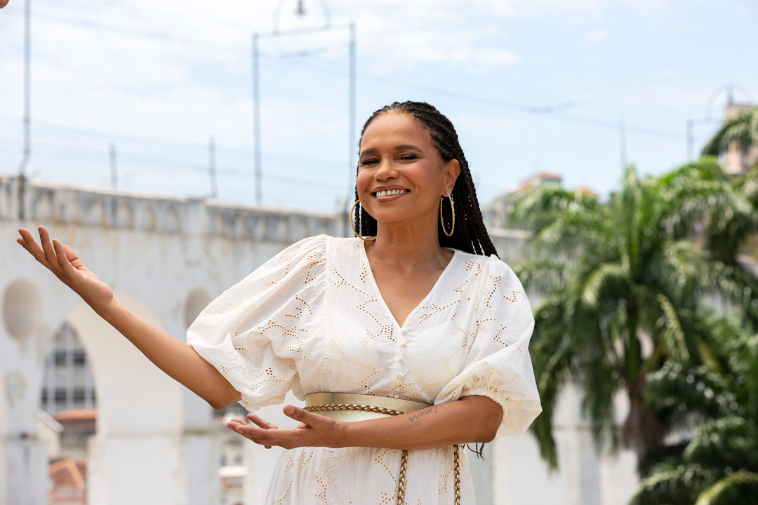 Teresa Cristina e a visibilidade feminina no Samba